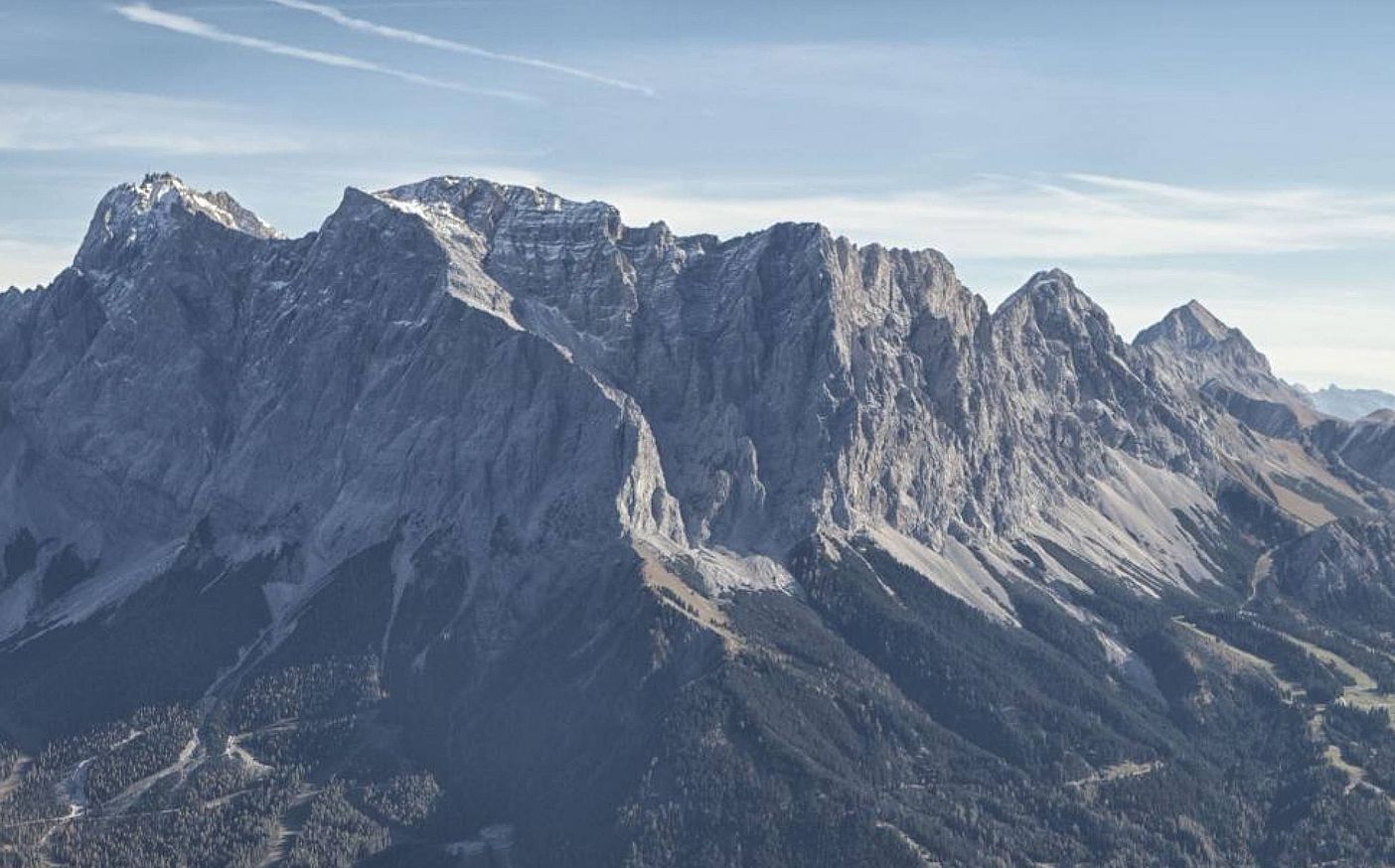 Skivergnügen & Wanderurlaub Zugspitze - Downloads Skivergnügen & Wanderurlaub Zugspitze - Downloads